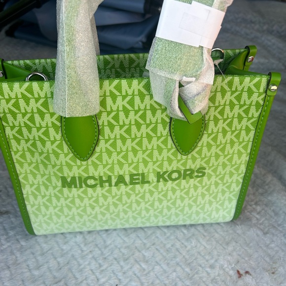 Michael Kors Lime Green Logo Tote - Picture 1 of 2
